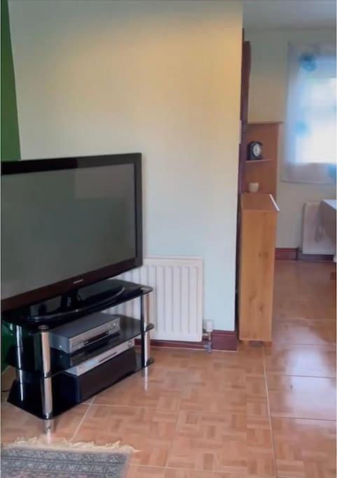 Annie Dee'S Guest Accommodation Ballygowan Экстерьер фото